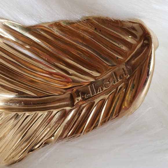 Stella & Dot Cuff Bracelet Gold Tone Metal Leaf Wrap - Picture 12 of 16